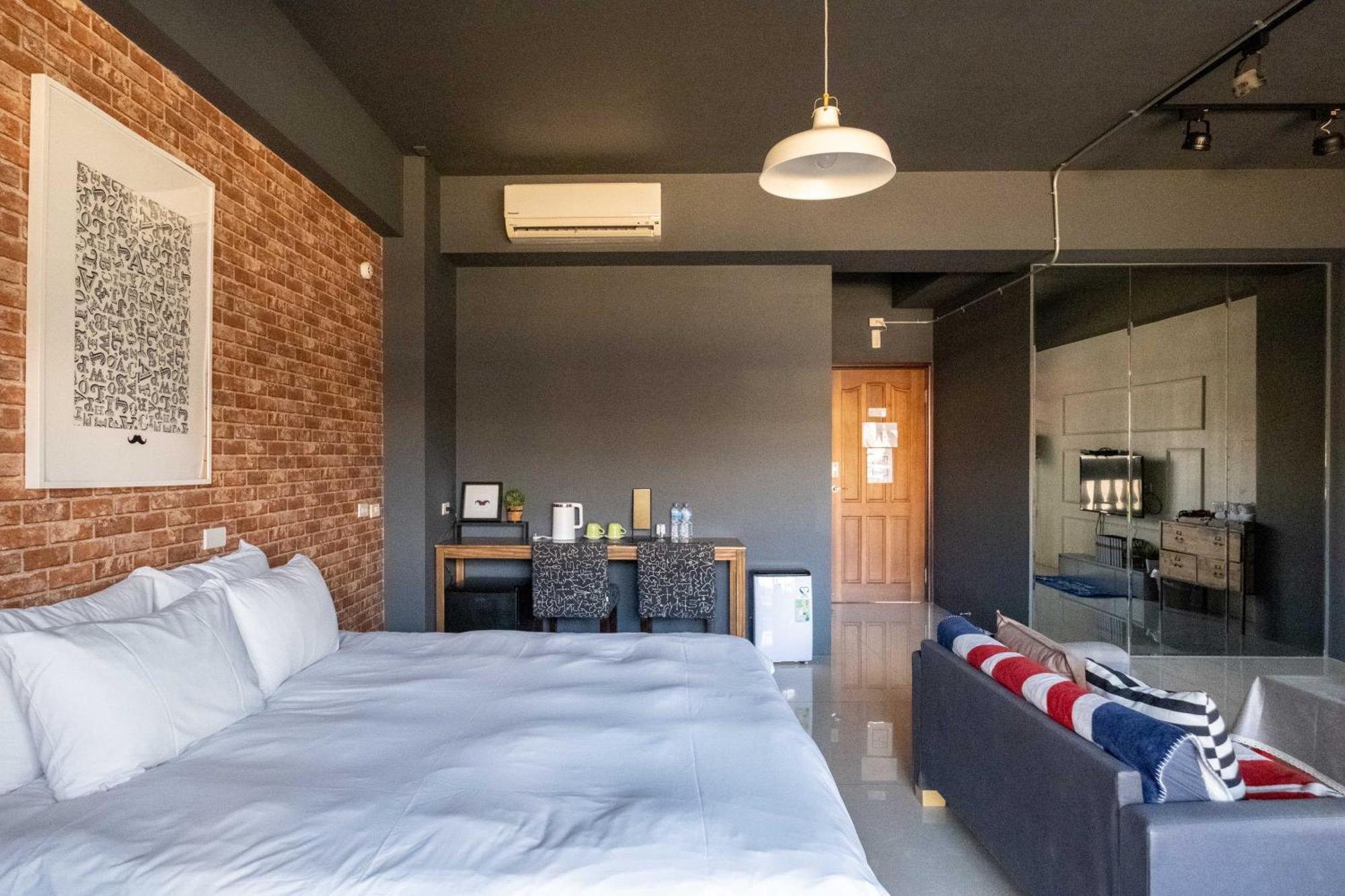 Huzi Room Tainan Eksteriør billede